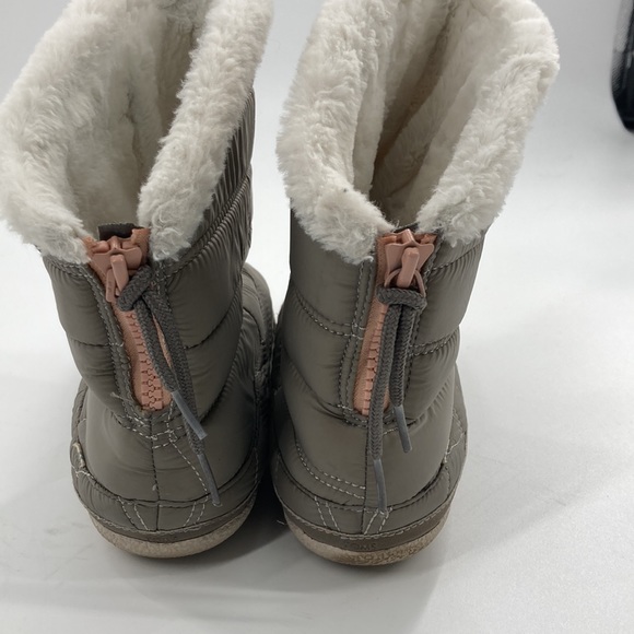 TOMS Women’s Khaki Tan Quilted Boots Faux Fur Lining Size 11 - Picture 3 of 9
